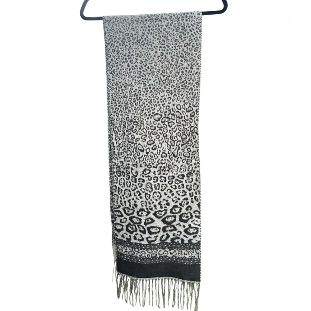EUC Cashmink Scarf Cheetah Print Tassles‎ 100% Acrylic Tan Black Made In Germany